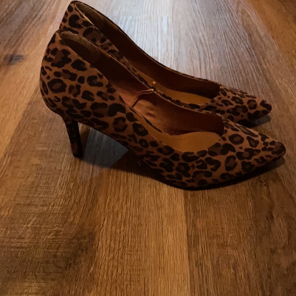 High heels - Picture 2 of 3